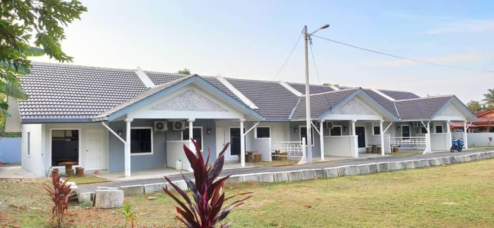 Oyo Homes 90679 Bahari Homes Malacca Exterior foto